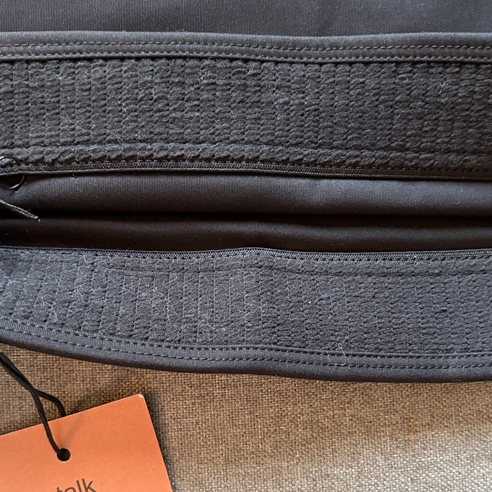 Girlfriend Collective Midnight Black Sports Bra - Picture 5 of 6